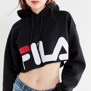 FILA Women’s Cropped Sweatshirt